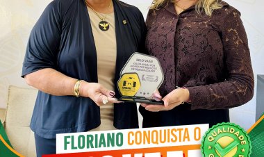 Floriano conquista Selo VAAR da UNDIME-PI por avanços na educação municipal