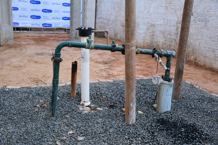 Novo sistema de abastecimento de água é inaugurado no bairro Cajueiro II em Floriano