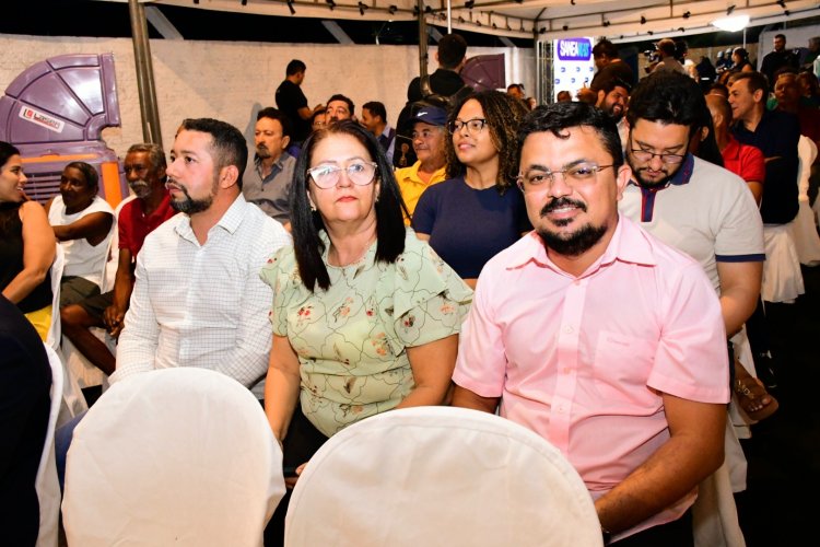Novo sistema de abastecimento de água é inaugurado no bairro Cajueiro II em Floriano